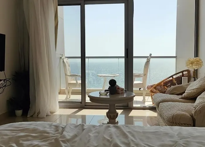 استديو فندقي بإطلالة بحرية فاخرة